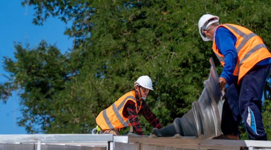 Roof leak detection in Silver Lake, WI